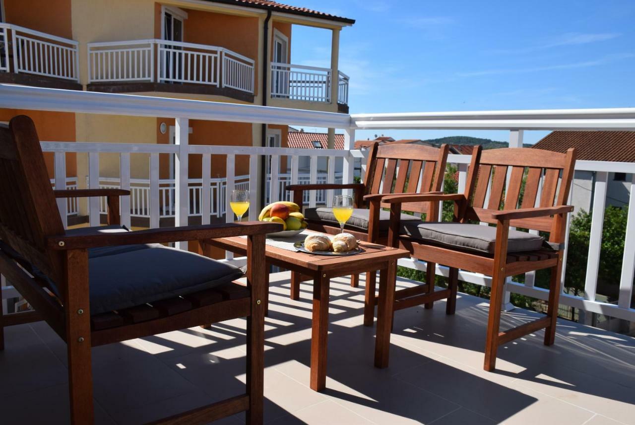 Apartments Zelic Vodice Dış mekan fotoğraf