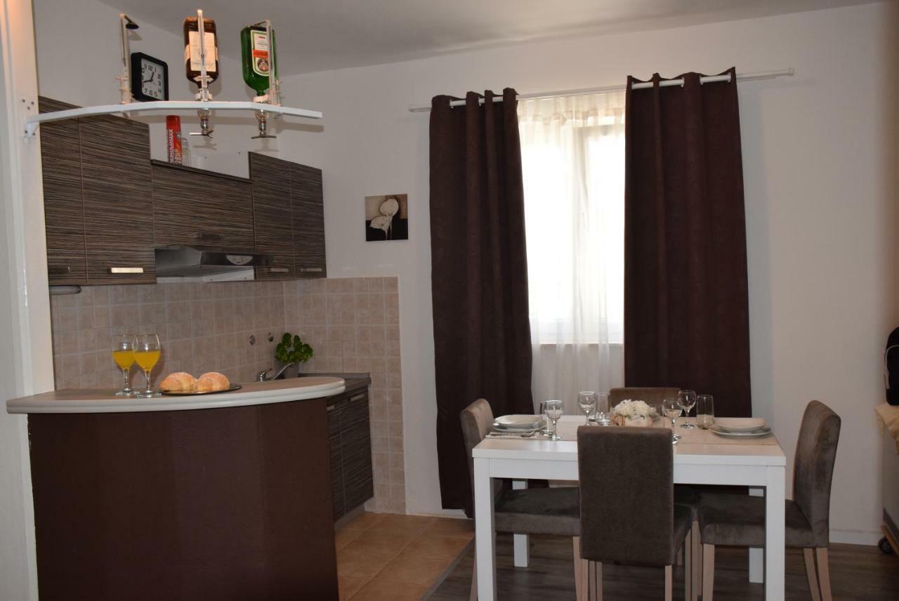 Apartments Zelic Vodice Dış mekan fotoğraf